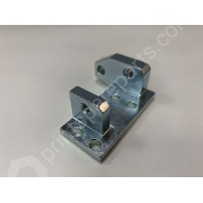 Левый кронштейн 